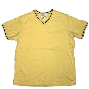 COLUMBIA Woman’s V-Neck T-Shirt Size L